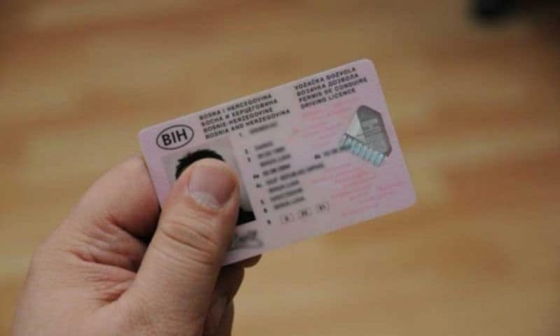 Kako kupiti pravu vozačku dozvolu