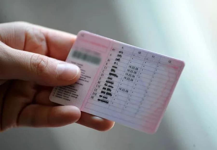 KUPITE VOZAČKU DOZVOLU